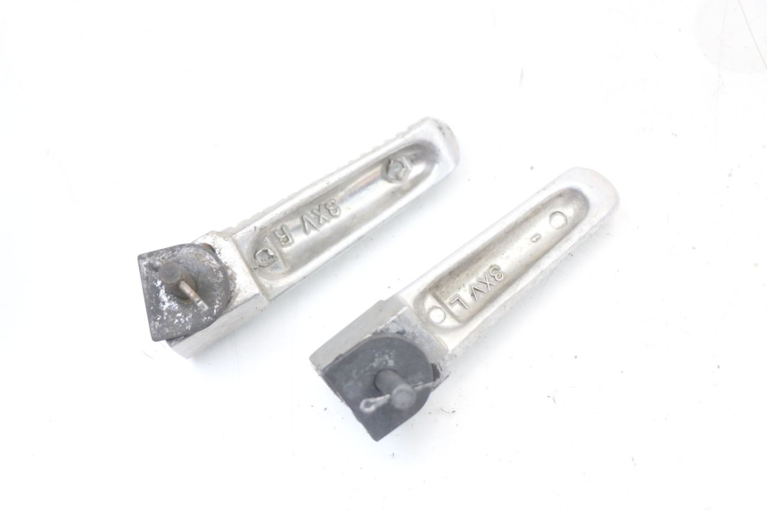 photo de PAIR REAR FOOTRESTS YAMAHA TDR DELTABOX 125 (1997 - 2003) - Alternative perspective