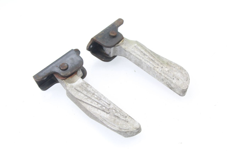 photo de PAIR REAR FOOTRESTS SYM TONIK 125 (2010 - 2014) - Main view