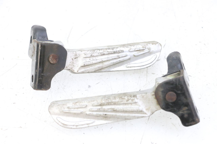 photo de PAIR REAR FOOTRESTS PEUGEOT TWEET 4T 50 (2014 - 2019) - Main view