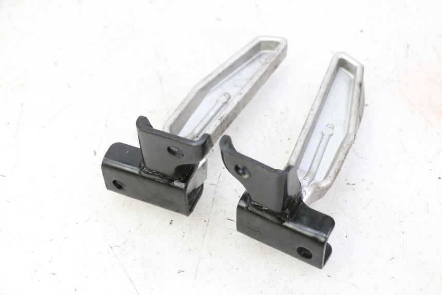 photo de PAIR REAR FOOTRESTS PEUGEOT TWEET PRO CARGO 50 (2018 - 2022) - Product overview