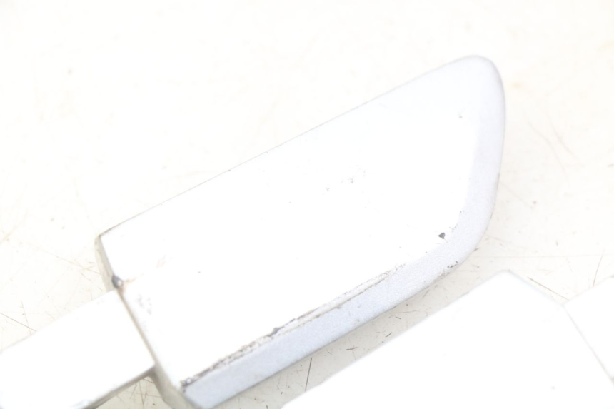 photo de PAIR OF REAR FOOTRESTS YAMAHA X-CITY XCITY 125 (2007 - 2013) - Product overview