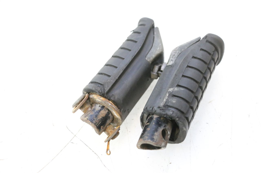 photo de PAIR REAR FOOTRESTS HONDA XRV AFRICA TWIN 750 (1990 - 1992) - Component detail