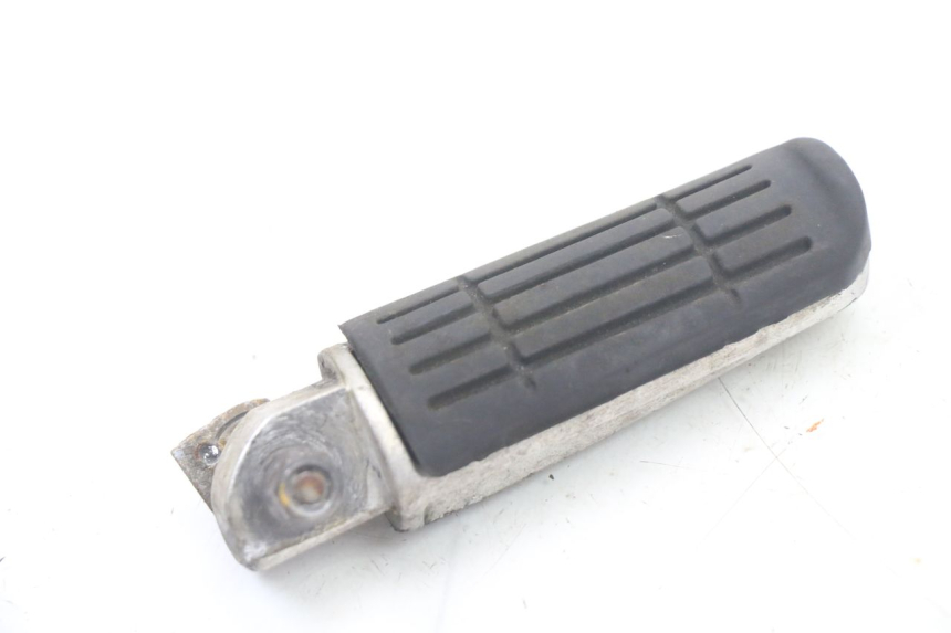 photo de PAIR REAR FOOTRESTS YAMAHA FZ6 FAZER S2 600 (2007 - 2011) - Alternative perspective