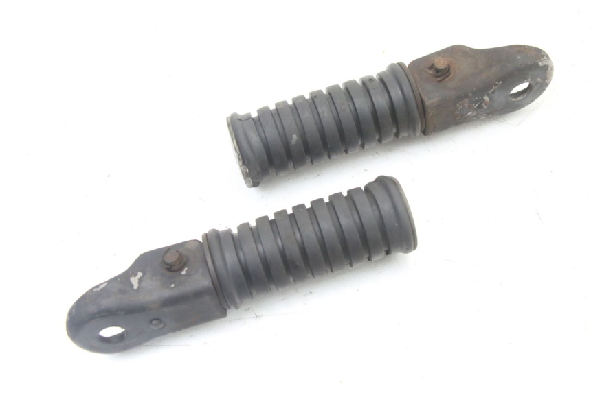 photo de PAIR OF REAR FOOTRESTS YAMAHA SR 125 (1982 - 2003) - Main view