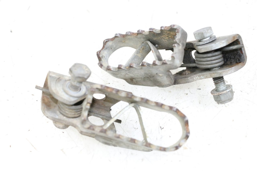 photo de PAIR FRONT FOOTREST SHERCO CITY CORP 125 (2003 - 2007) - Main view