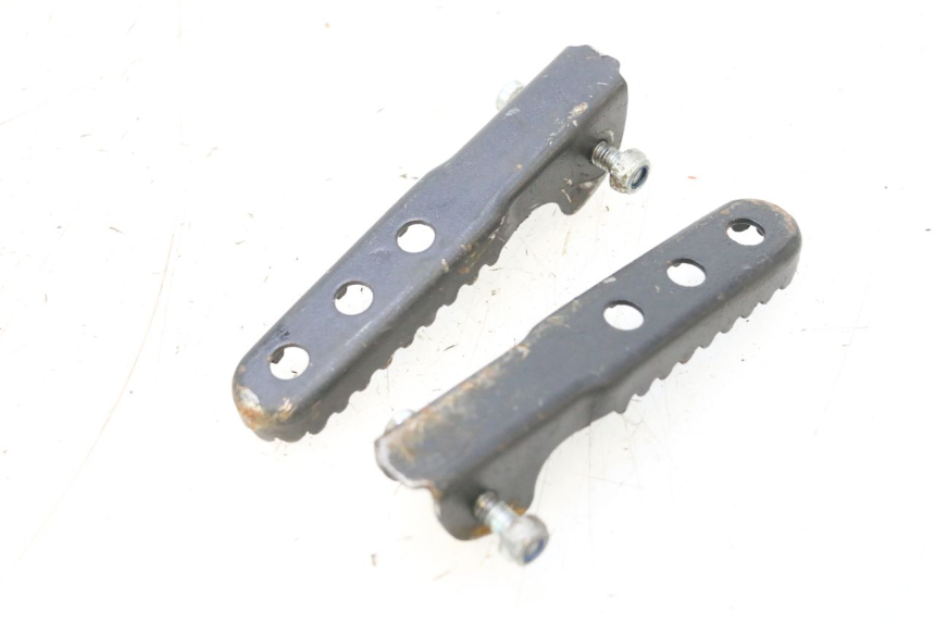 photo de PAIR OF FRONT FOOTRESTS ORION DELTA DIRT BIKE 50 - Alternative perspective