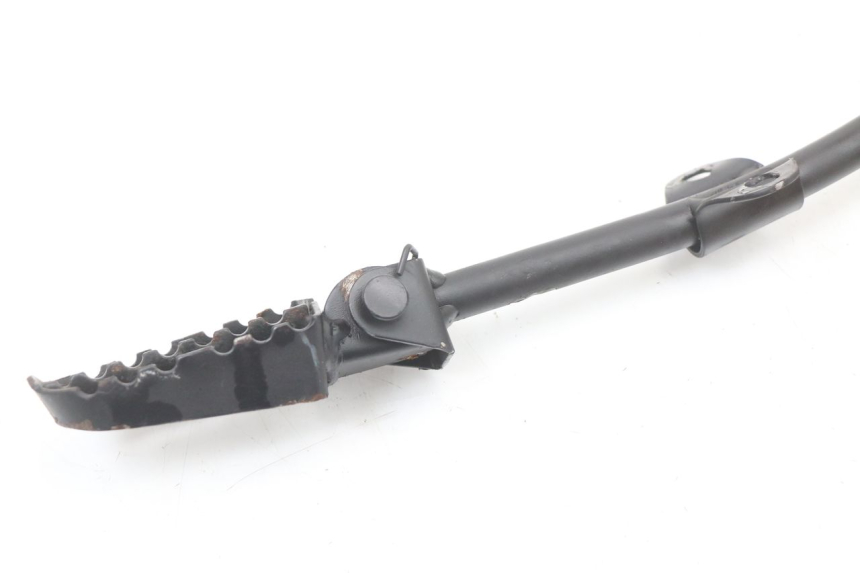 photo de PAIR OF FRONT FOOTRESTS CCR DIRT BIKE 125 - Fixing points details