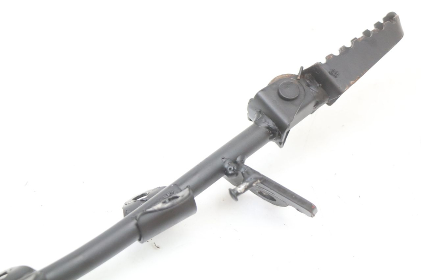 photo de PAIR OF FRONT FOOTRESTS CCR DIRT BIKE 125 - Surface and material condition