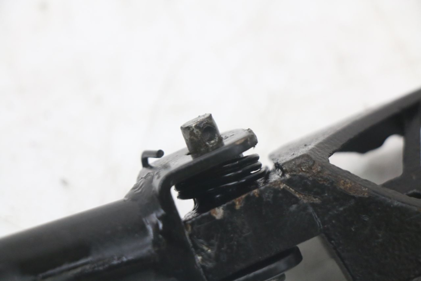 photo de PAIR FRONT FOOTREST RSR DIRT BIKE 150 - Detailed visual inspection