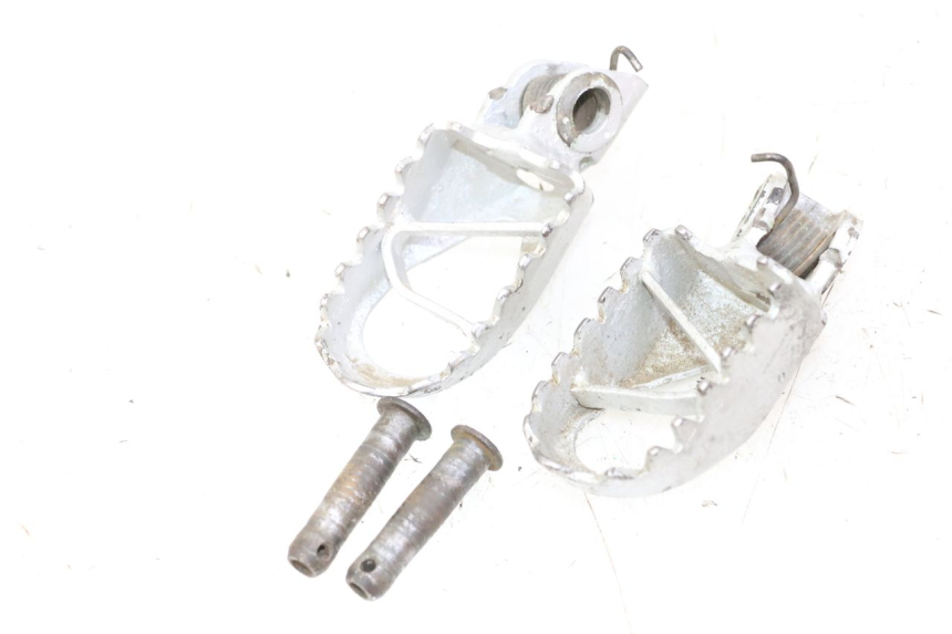 photo de PAIR FRONT FOOTREST KAWASAKI KX 65 (2000 - 2019) - Main view