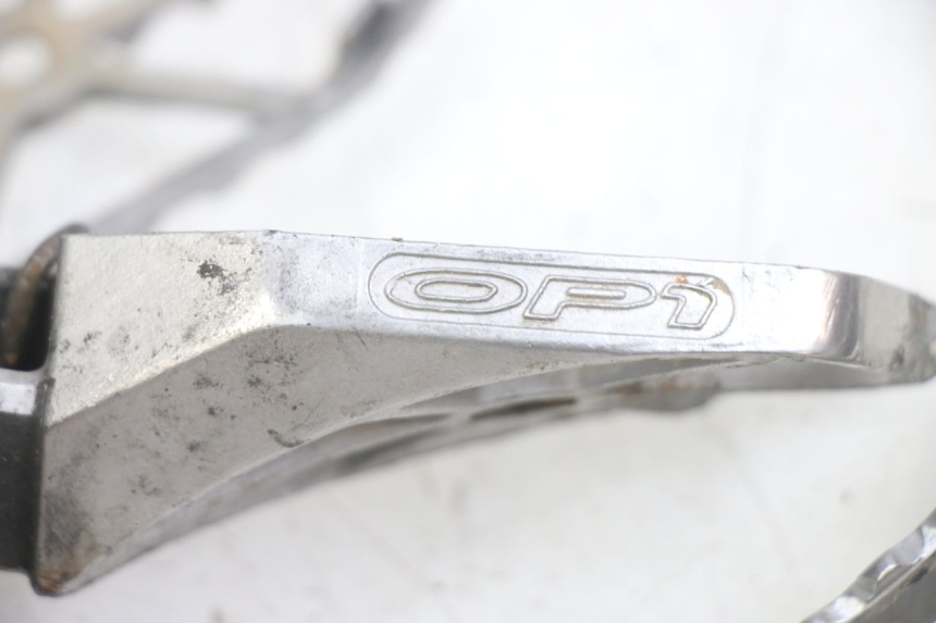 photo de PAIR OF FRONT FOOTRESTS KAWASAKI KXF KX-F 250 (2012 - 2014) - Component detail