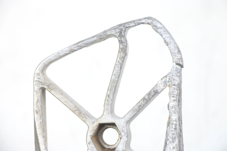 photo de PAIR OF FRONT FOOTRESTS KAWASAKI KXF KX-F 250 (2012 - 2014) - Alternative perspective