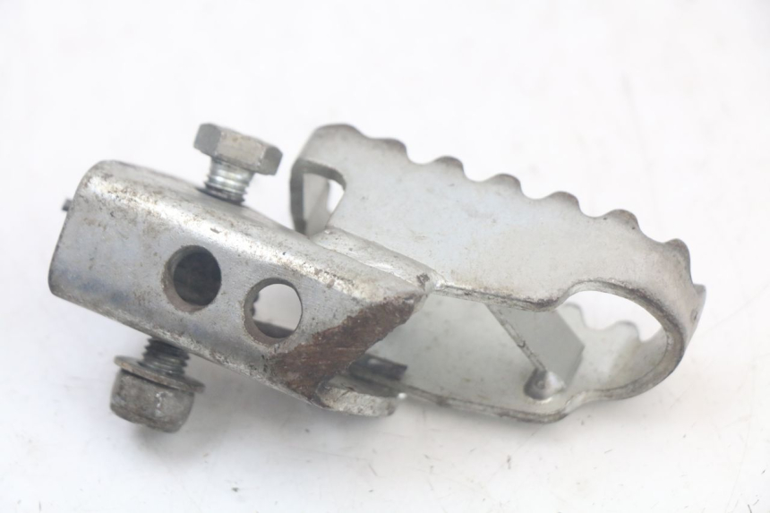 photo de PAIR FRONT FOOTREST SHERCO SM-R 50 (2013 - 2017) - Surface and material condition