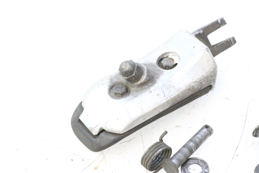 photo de PAIR FRONT FOOTREST HONDA ST PAN EUROPEAN 1100 (1990 - 2002) - Surface and material condition