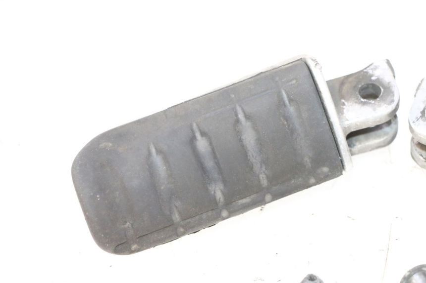 photo de PAIR FRONT FOOTREST HONDA ST PAN EUROPEAN 1100 (1990 - 2002) - Checked used part