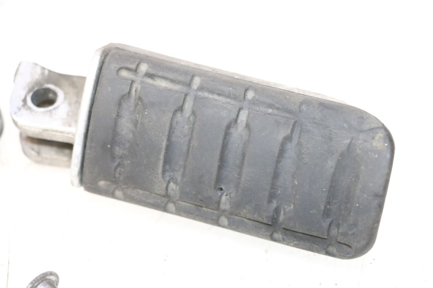 photo de PAIR FRONT FOOTREST HONDA ST PAN EUROPEAN 1100 (1990 - 2002) - Markings and original references