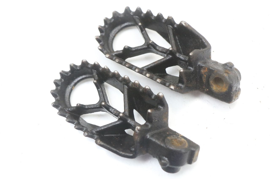 photo de PAIR FRONT FOOTREST MINI MX SX 125 - Component detail