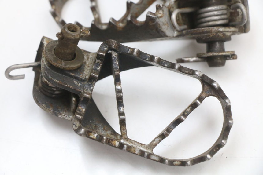 photo de PAIR FRONT FOOTREST KTM SX 85 (2013 - 2017) - Product overview