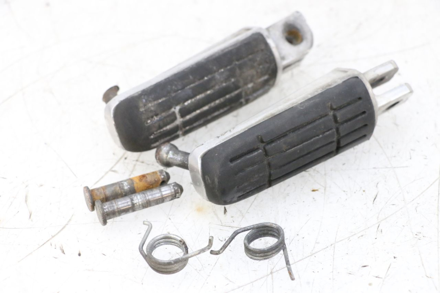 photo de PAIR FRONT FOOTREST YAMAHA TDM ABS 900 (2002 - 2014) - Main view