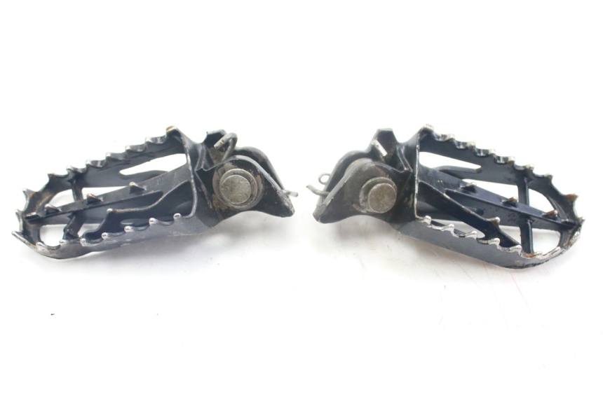 photo de PAIR OF FRONT FOOTRESTS MBK X-LIMIT XLIMIT 50 (2003 - 2006) - Main view