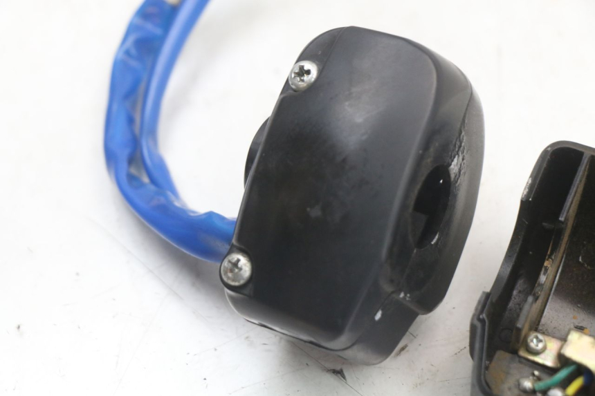 photo de HAND SWITCHES KYMCO AGILITY 4T 50 (2018 - 2022) - Markings and original references