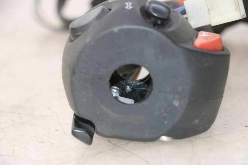 photo de HAND SWITCHES PEUGEOT SATELIS 125 (2013 - 2018) - Markings and original references