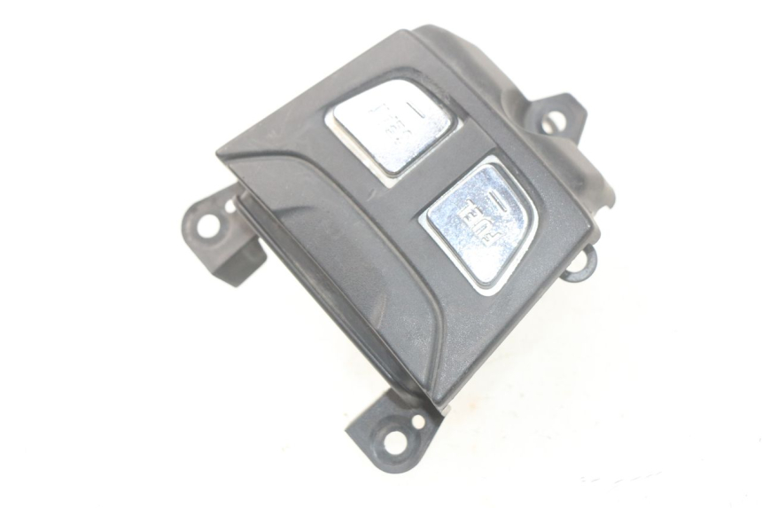 photo de HAND SWITCHES YAMAHA YP T-MAX TMAX 530 (2017 - 2020) - Component detail