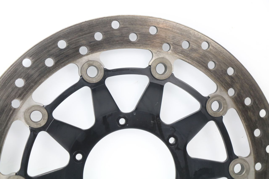 photo de PAIR FRONT BRAKE DISC HONDA CBR RR FIREBLADE 1000 (2006 - 2007) - High-resolution close-up