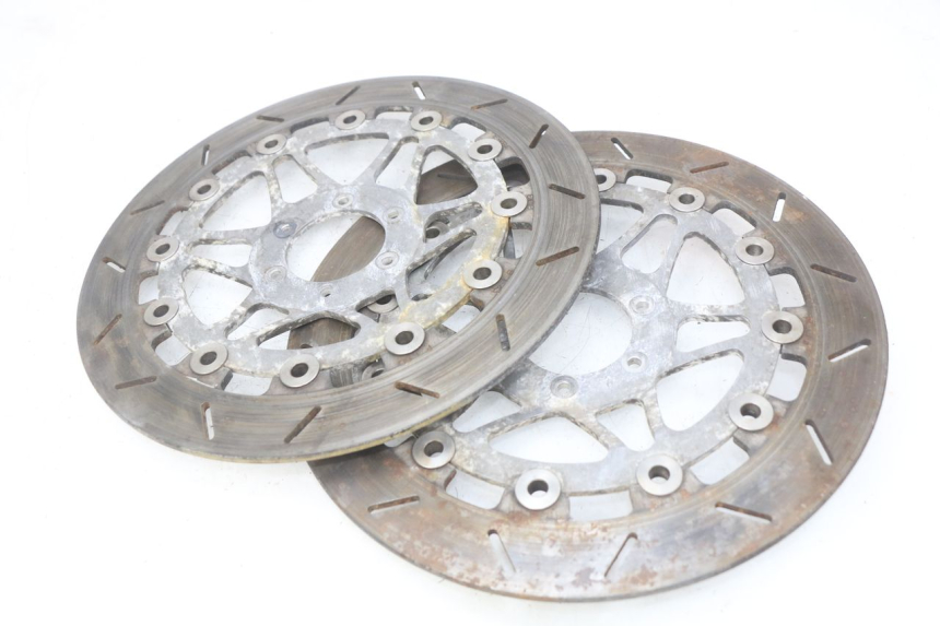 photo de PAIR OF FRONT BRAKE DISCS HONDA CBR RR FIREBLADE 900 (1992 - 1994) - Markings and original references