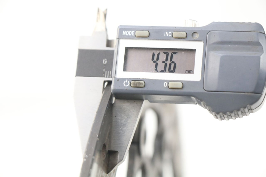 photo de PAIR FRONT BRAKE DISC YAMAHA FZ8 800 (2010 - 2016) - Surface and material condition