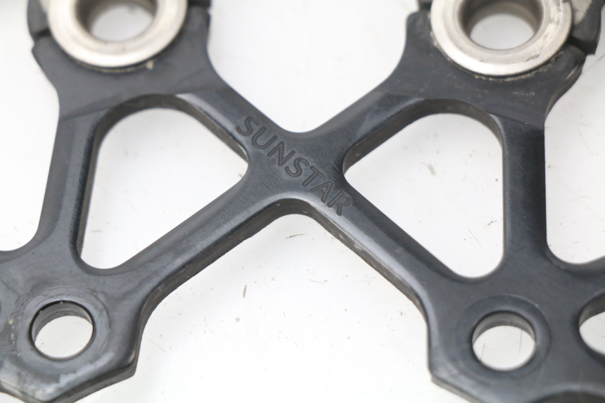 photo de PAIR FRONT BRAKE DISC SUZUKI GSX-R GSXR K16 1000 (2012 - 2016) - Additional view of the item