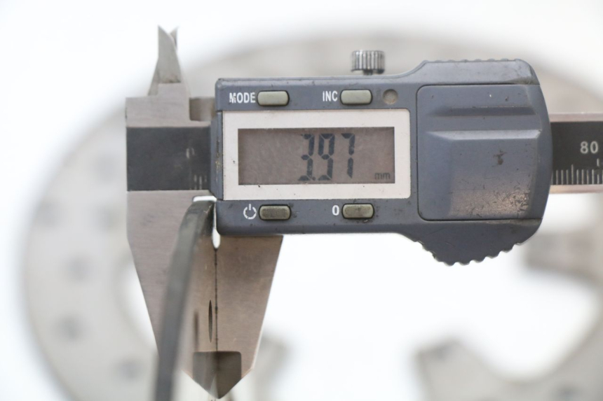 photo de PAIR FRONT BRAKE DISC PIAGGIO MP3 125 (2006 - 2014) - Fixing points details