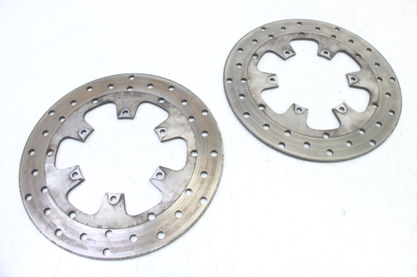 photo de PAIR OF FRONT BRAKE DISCS PIAGGIO MP3 500 (2014 - 2017) - Alternative perspective