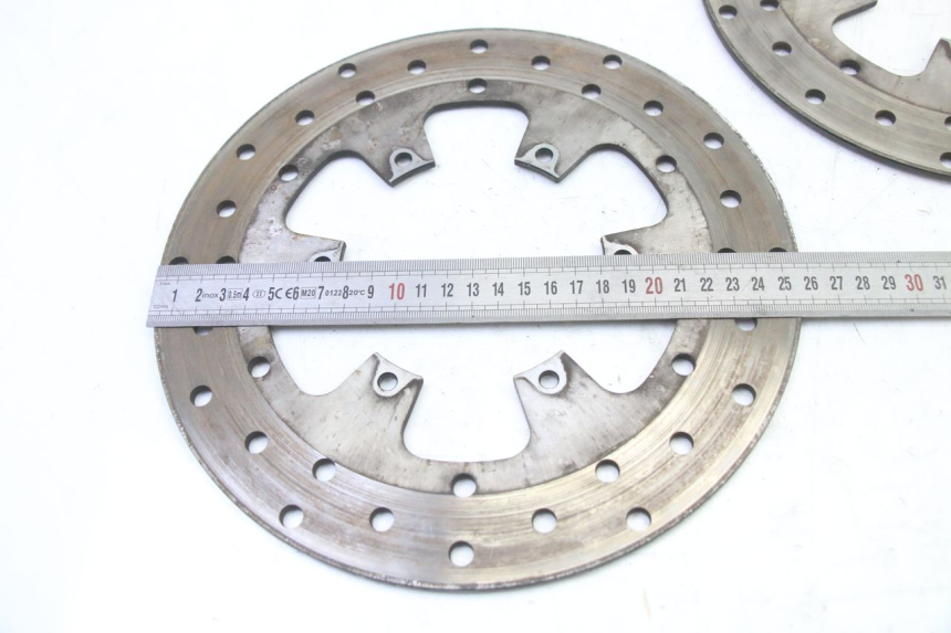 photo de PAIR OF FRONT BRAKE DISCS PIAGGIO MP3 500 (2014 - 2017) - Technical close-up