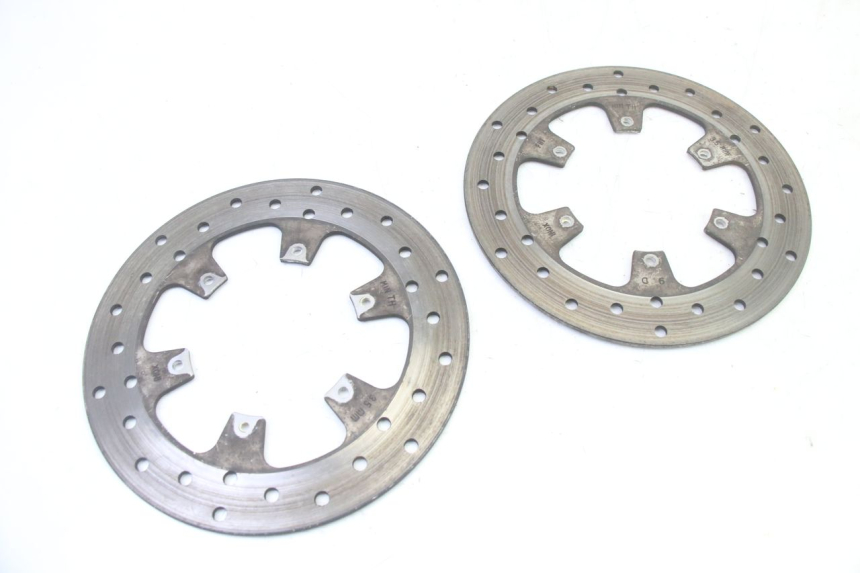 photo de PAIR FRONT BRAKE DISC PIAGGIO MP3 RL 250 (2006 - 2010) - Alternative perspective