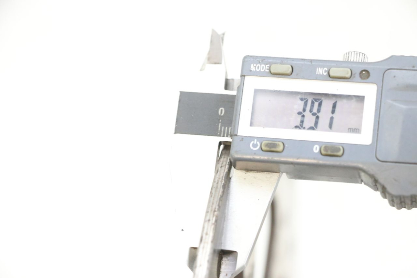 photo de PAIR FRONT BRAKE DISC PIAGGIO MP3 RL 250 (2006 - 2010) - Zoom on usage condition