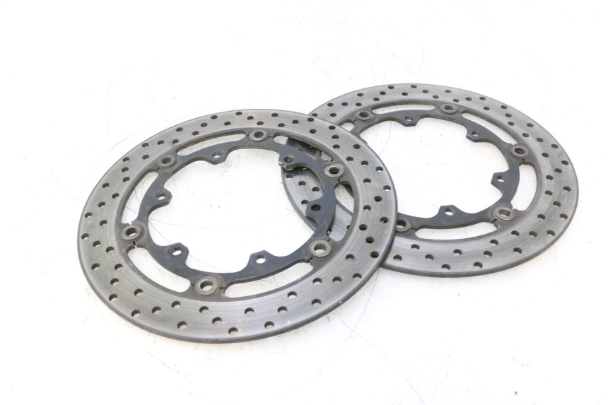 photo de PAIR FRONT BRAKE DISC YAMAHA TDM ABS 900 (2002 - 2014) - Technical close-up