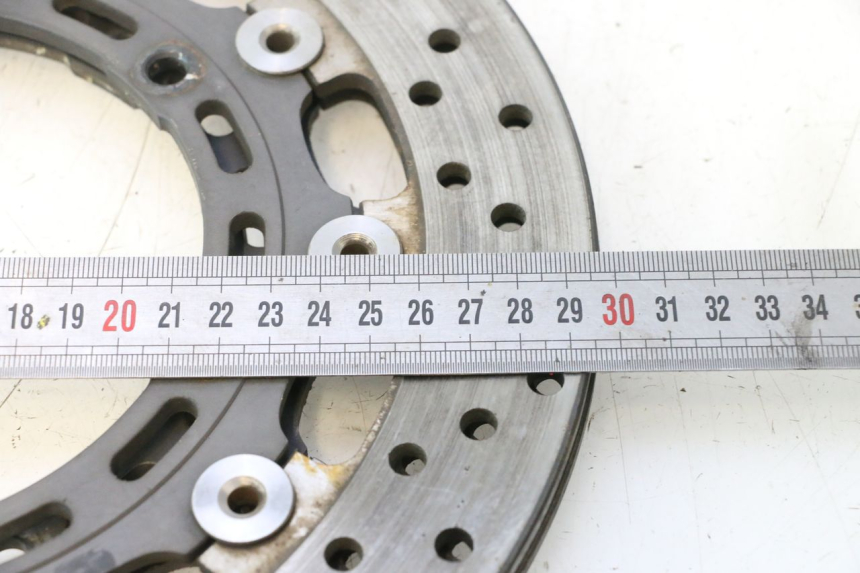photo de PAIR FRONT BRAKE DISC YAMAHA XJR 1300 (1998 - 2002) - Zoom on usage condition