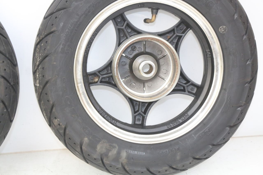 photo de PAIR OF RIMS EUROCKA GTR 50 (2007 - 2017) - Fixing points details