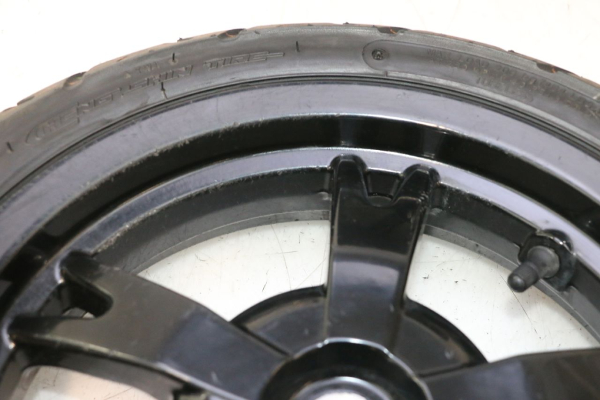 photo de PAIR OF RIMS PEUGEOT KISBEE 4T 50 (2018 - 2022) - Additional view of the item