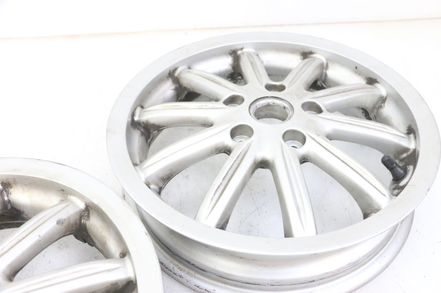 photo de WHEEL SET PIAGGIO MP3 LT 300 (2010 - 2016) - Component detail