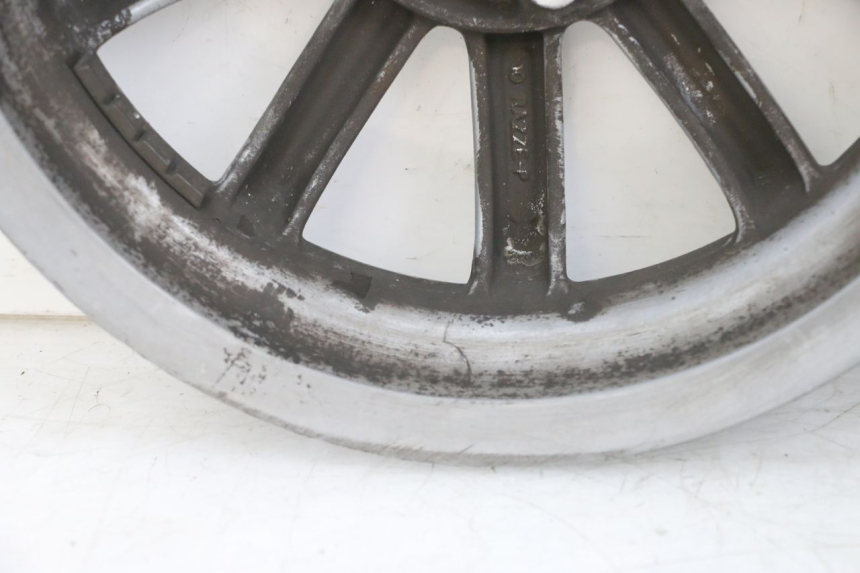 photo de RIMS PAIR PIAGGIO MP3 RL 250 (2006 - 2010) - High-resolution close-up