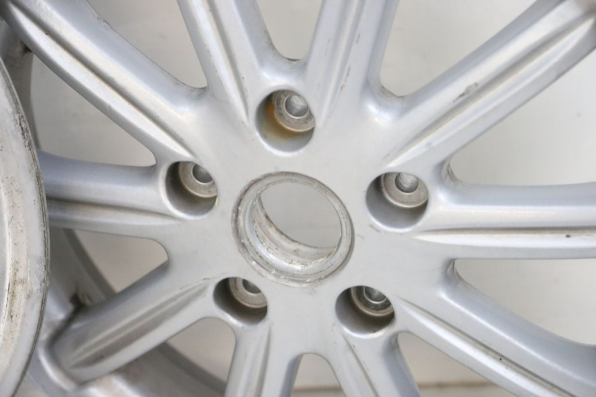 photo de RIMS PAIR PIAGGIO MP3 RL 250 (2006 - 2010) - Zoom on usage condition