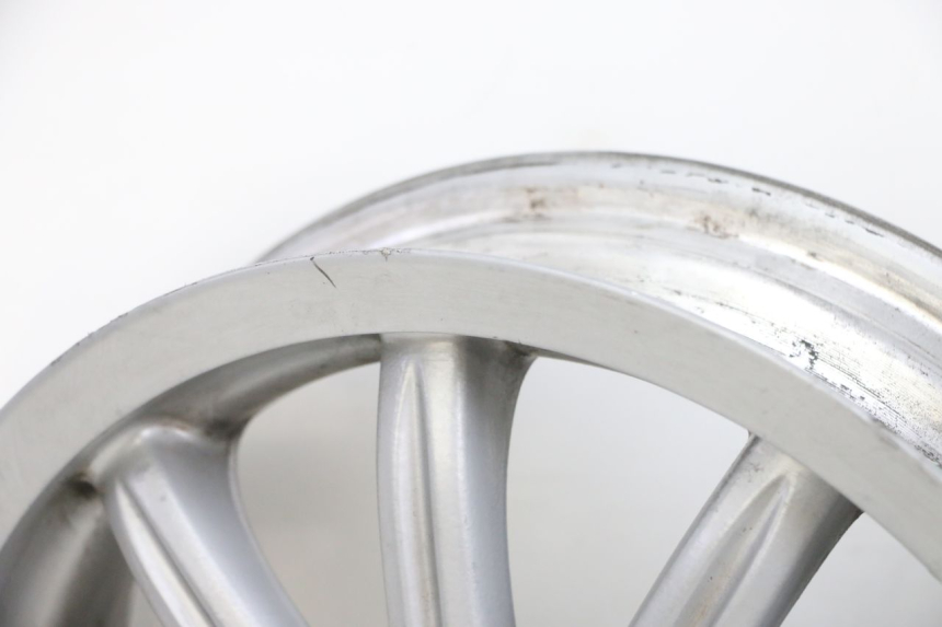 photo de RIMS PAIR PIAGGIO MP3 RL 250 (2006 - 2010) - Fixing points details