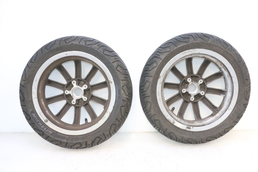 photo de RIMS PAIR PIAGGIO MP3 RL 250 (2006 - 2010) - Supplementary product photo