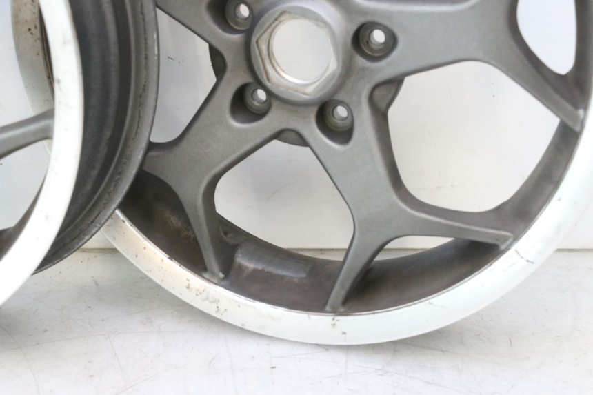 photo de RIMS PAIR PIAGGIO MP3 500 (2016 - 2018) - Technical close-up