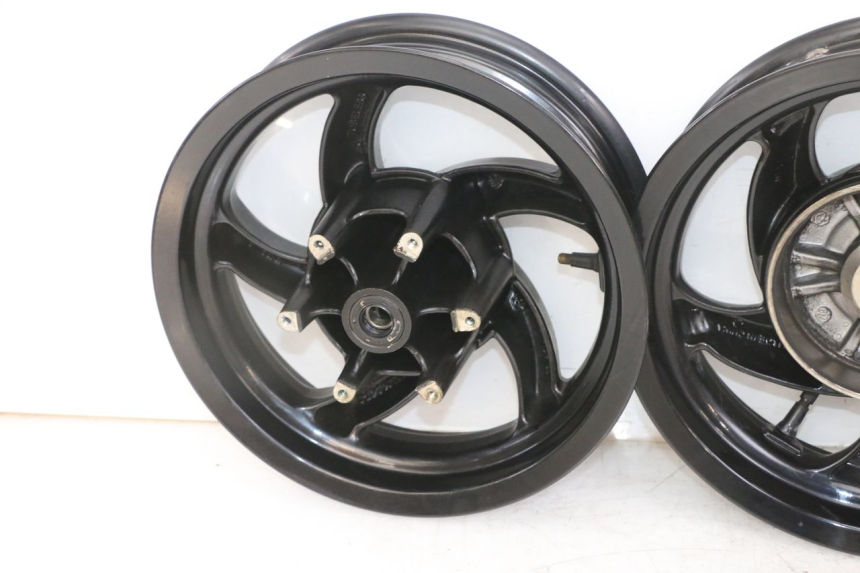 photo de RIMS PAIR PIAGGIO NEW TYPHOON 50 (2018 - 2021) - Additional view of the item