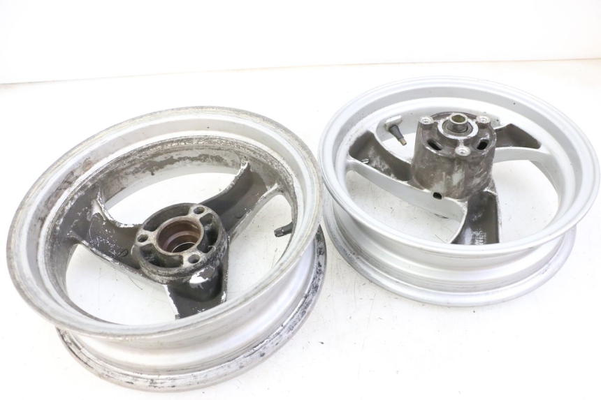 photo de RIMS PAIR PEUGEOT ELYSTAR 50 (2002 - 2014) - Zoom on usage condition