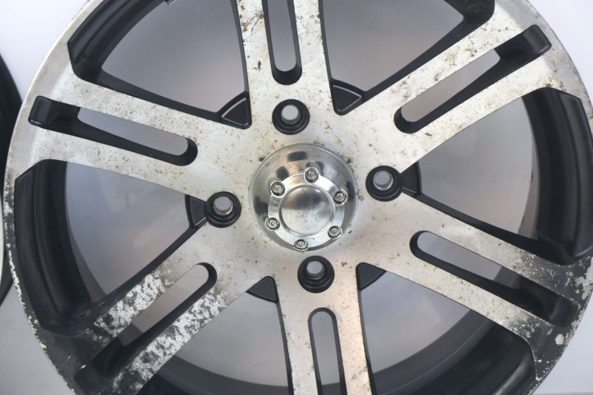 photo de PAIR OF RIMS SPY RACING F3 350 (2015 - 2022) - Supplementary product photo