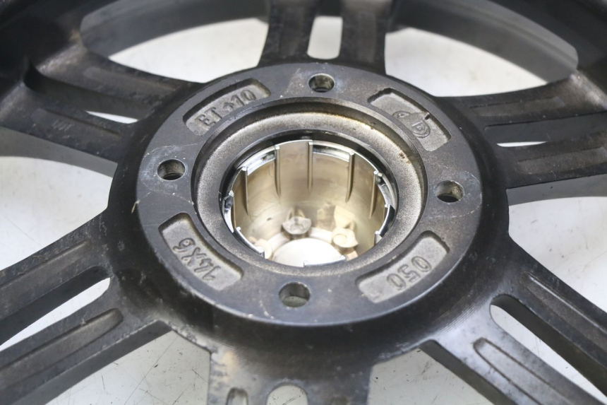 photo de PAIR OF RIMS SPY RACING F3 350 (2015 - 2022) - Alternative perspective